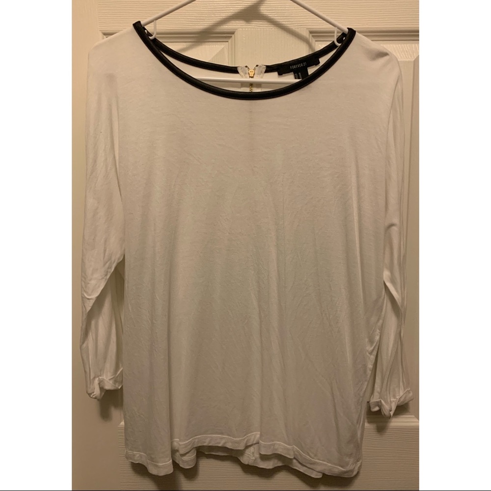 White 3/4 Sleeve Top